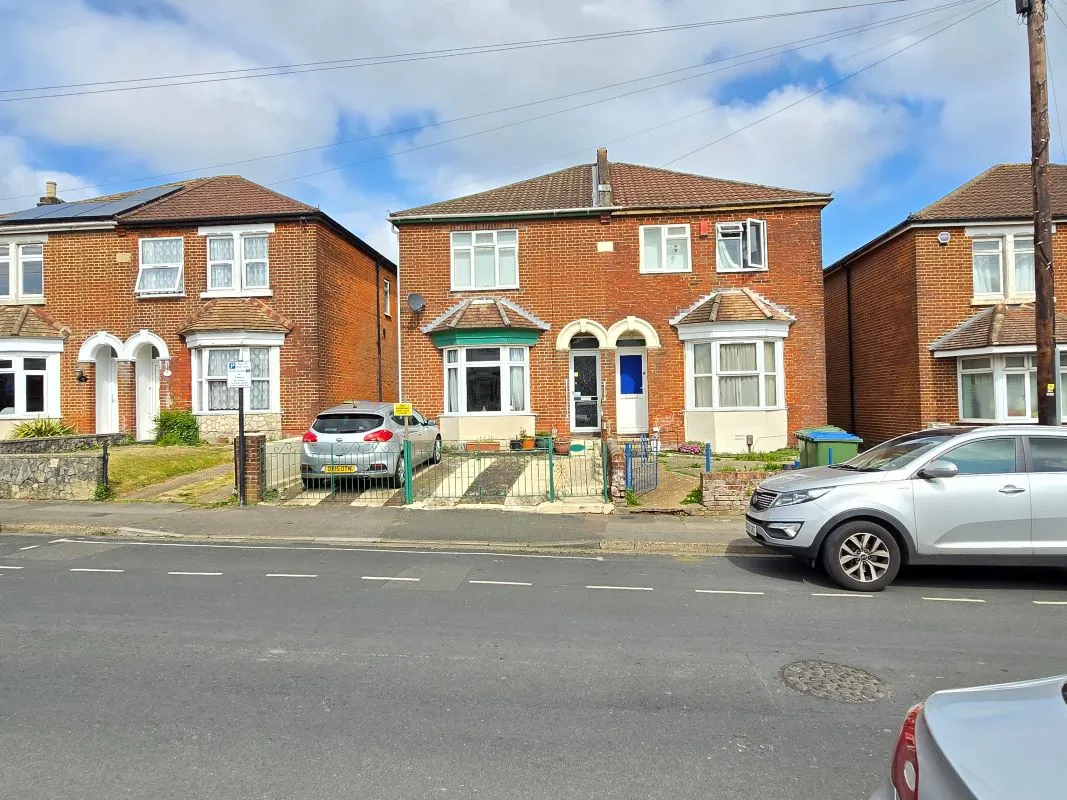 Lot 12 - Portfolio of 21 Freehold Ground Rent Investments, Upper Weston Lane, Tennyson Road, Rownhams Lane, Sedgewick Road, The Crescent, Wilton Avenue, Southampton, Hampshire, SO17, SO19