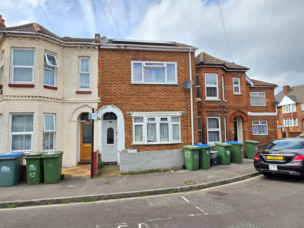 Lot 12 - Portfolio of 21 Freehold Ground Rent Investments, Upper Weston Lane, Tennyson Road, Rownhams Lane, Sedgewick Road, The Crescent, Wilton Avenue, Southampton, Hampshire, SO17, SO19