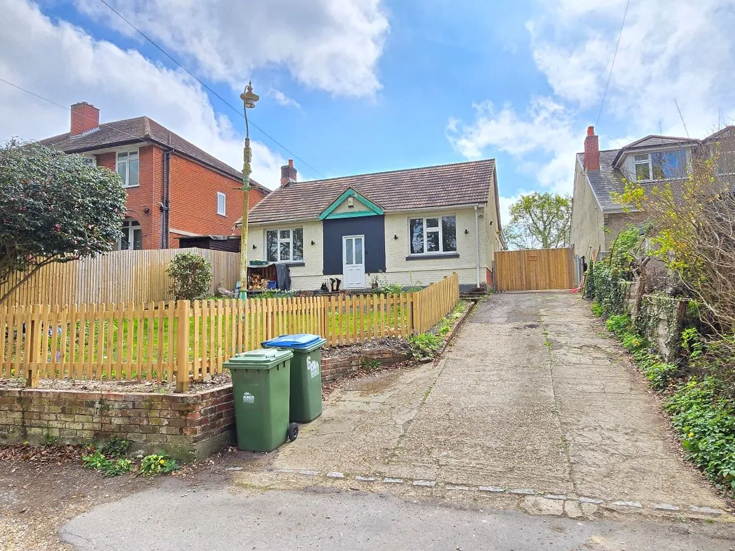 Lot 12 - Portfolio of 21 Freehold Ground Rent Investments, Upper Weston Lane, Tennyson Road, Rownhams Lane, Sedgewick Road, The Crescent, Wilton Avenue, Southampton, Hampshire, SO17, SO19