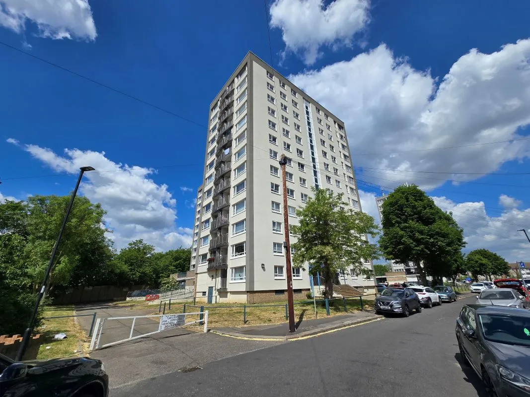 Lot 8 - 123 Keys House, 3 Beaconsfield Road, Enfield, Middlesex, EN3 6UY