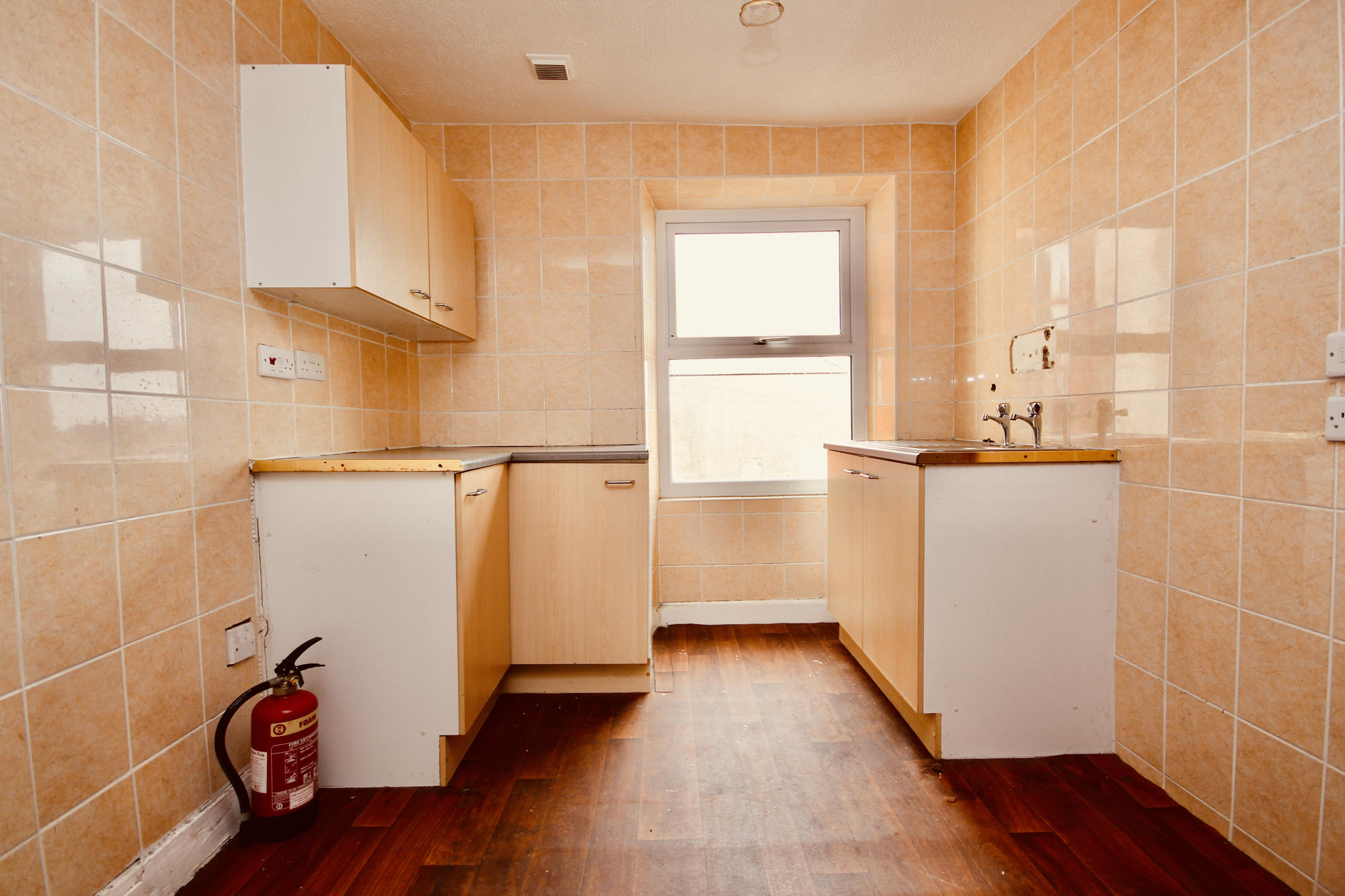 Flat 3, 1 St. Cybi Street, Holyhead, LL65 1DS