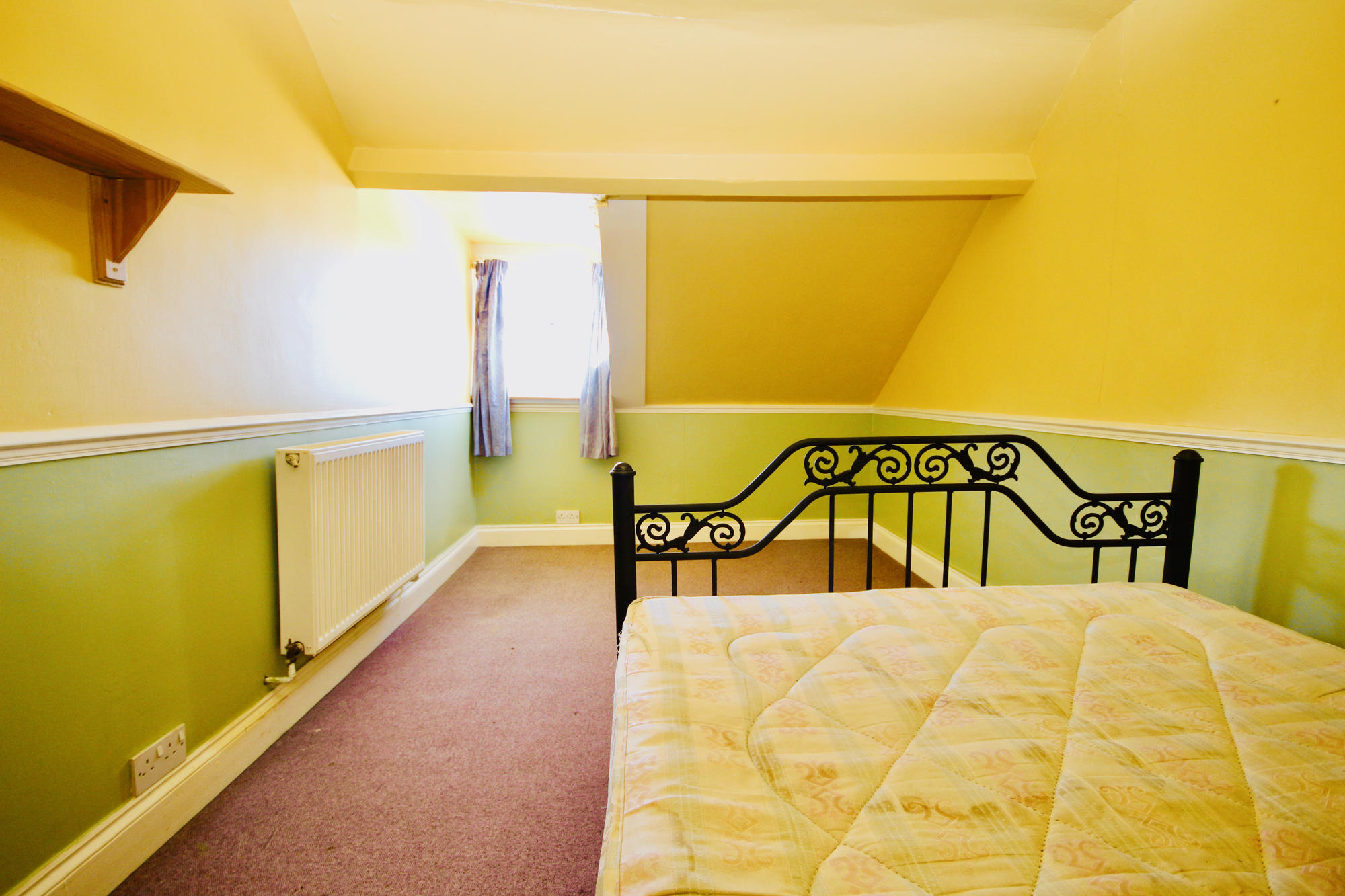 45 Albemarle Crescent, Scarborough, North Yorkshire YO11 1XX