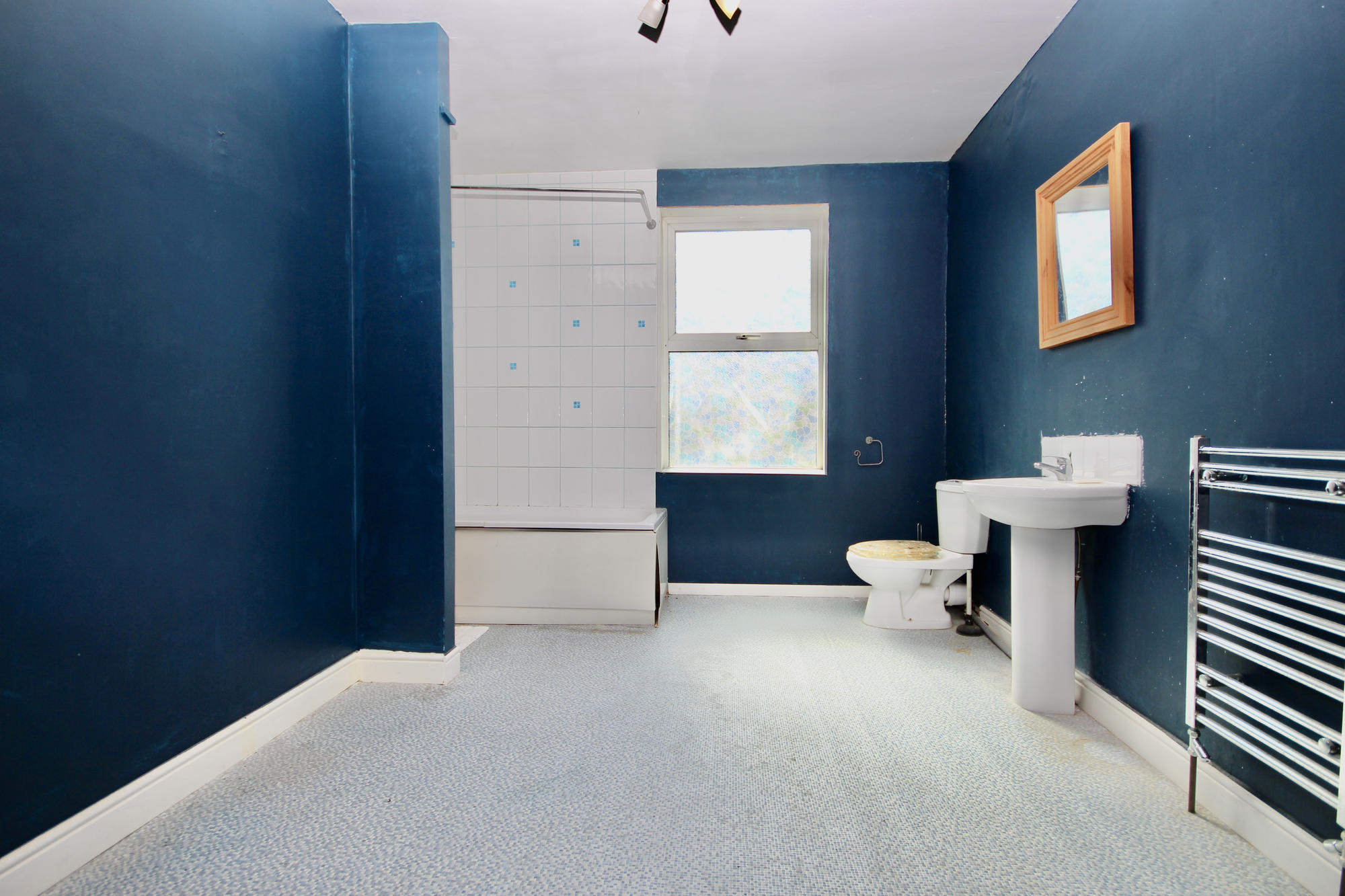 45 Albemarle Crescent, Scarborough, North Yorkshire YO11 1XX