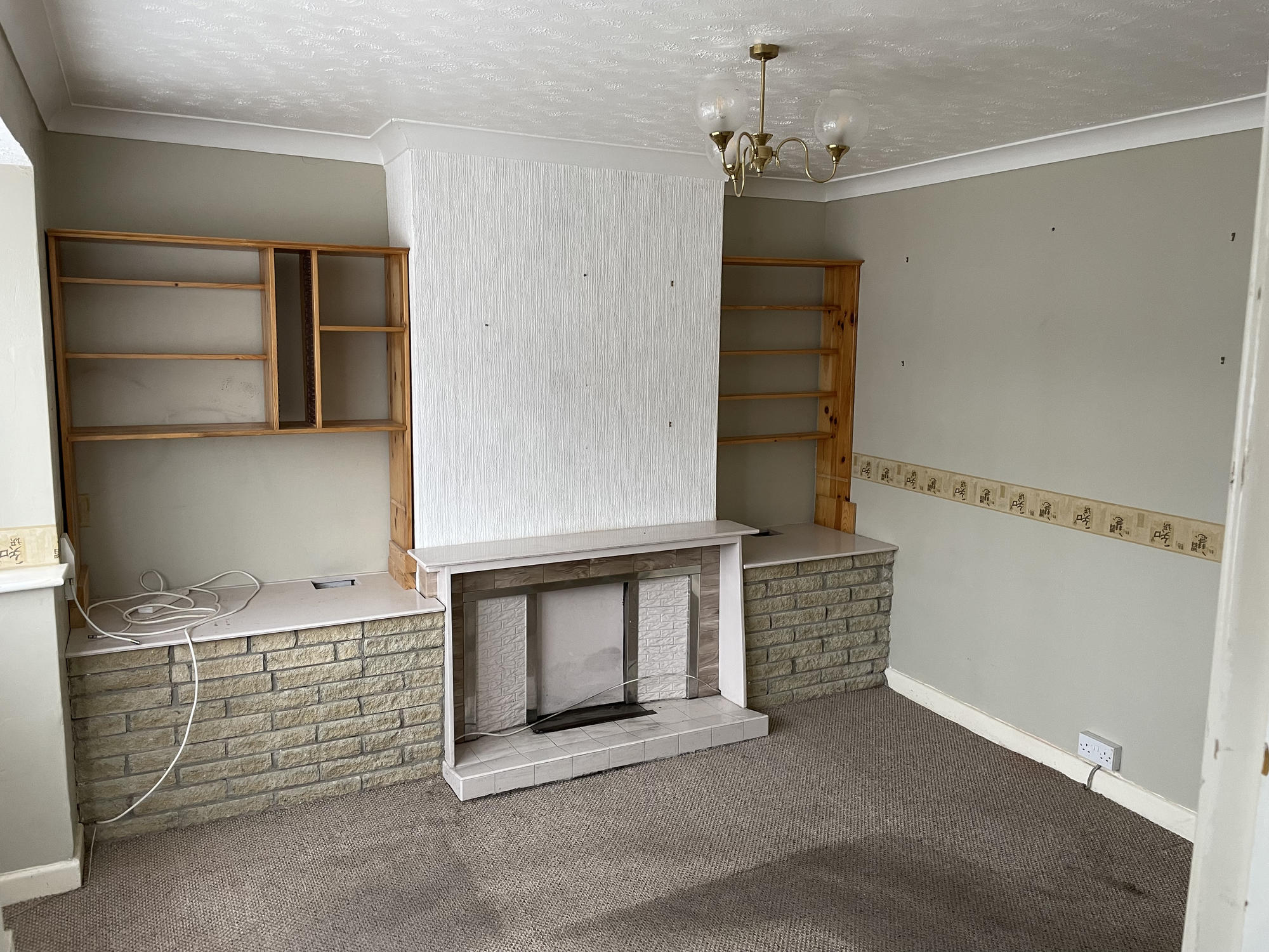 69 Greenhills Road, Eastwood, Nottingham, NG16 3FT