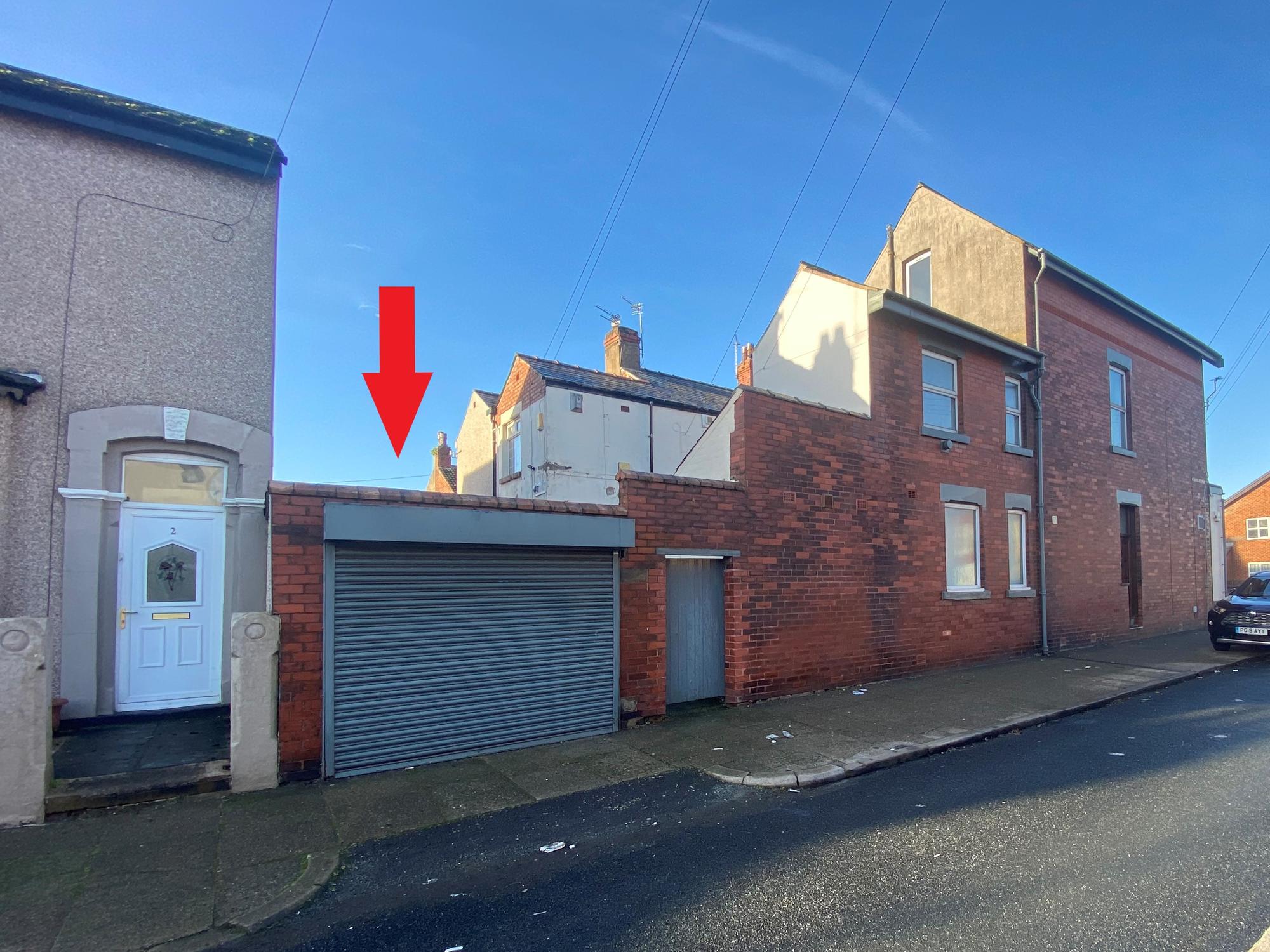 Garage to the rear of Ruthin House, 135 Poulton Road, Fleetwood, FY7 7AP