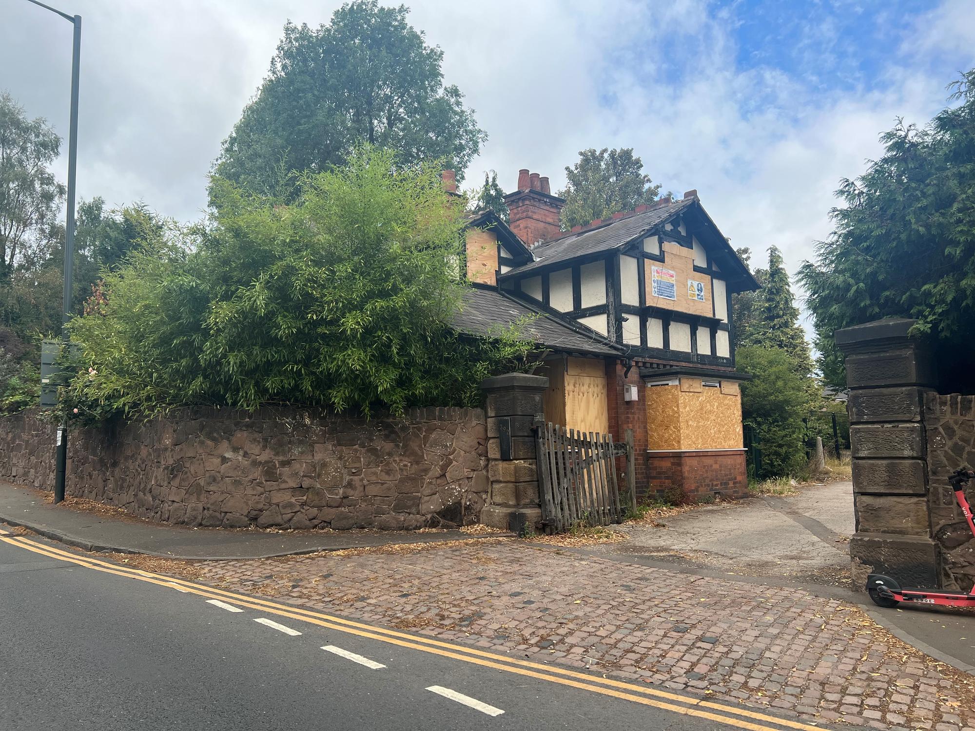 The Lodge, 392 Kingsbury Road, Erdington, Birmingham, B24 9SE
