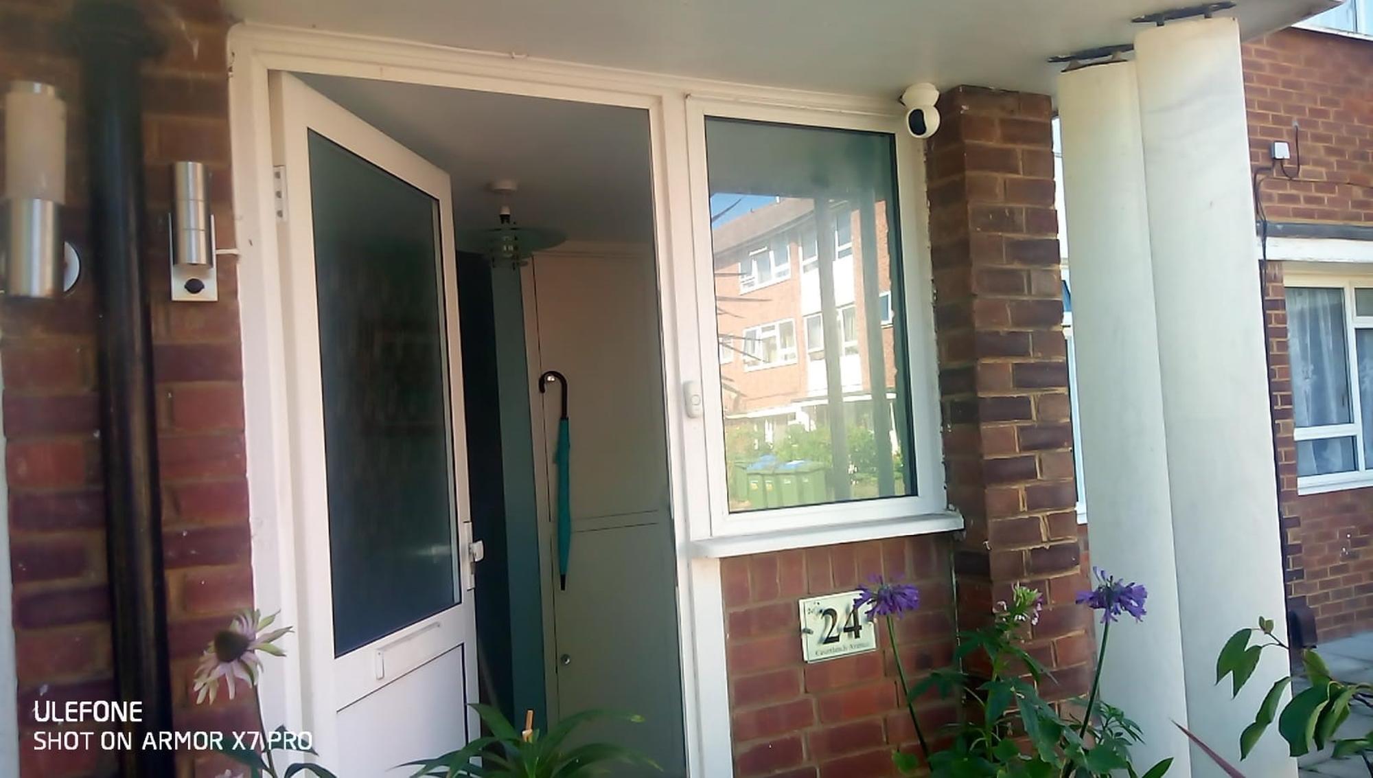 24 Courtlands Avenue, London, SE12 8HZ