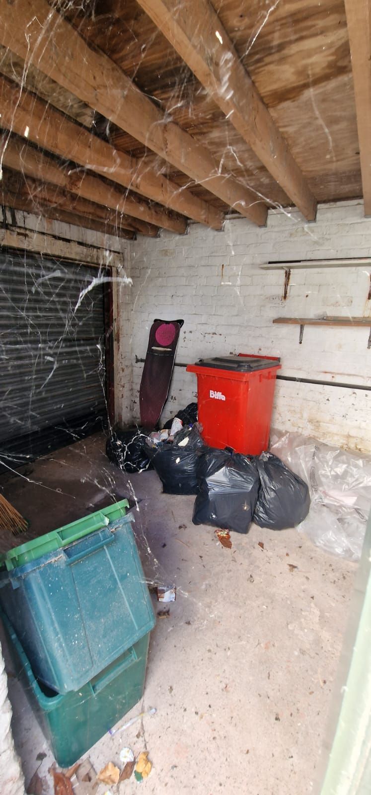 Garage to the rear of Ruthin House, 135 Poulton Road, Fleetwood, Lancashire, FY7 7AP