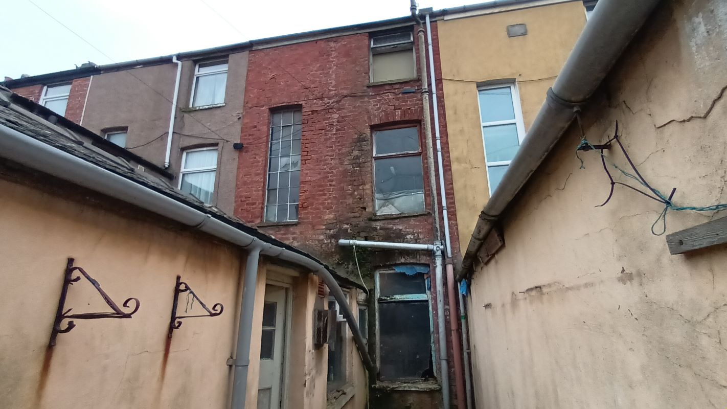 31 Ramsden Street, Barrow-in-Furness, Cumbria, LA14 2HH