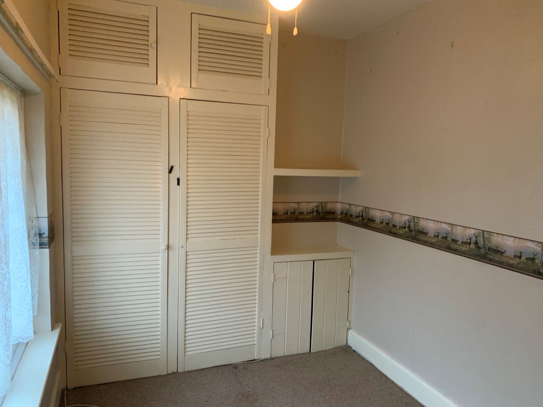 15 Orchard Road, Gillingham, Dorset, SP8 4BQ