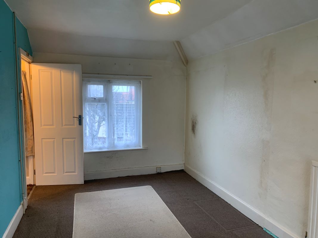 15 Orchard Road, Gillingham, Dorset, SP8 4BQ