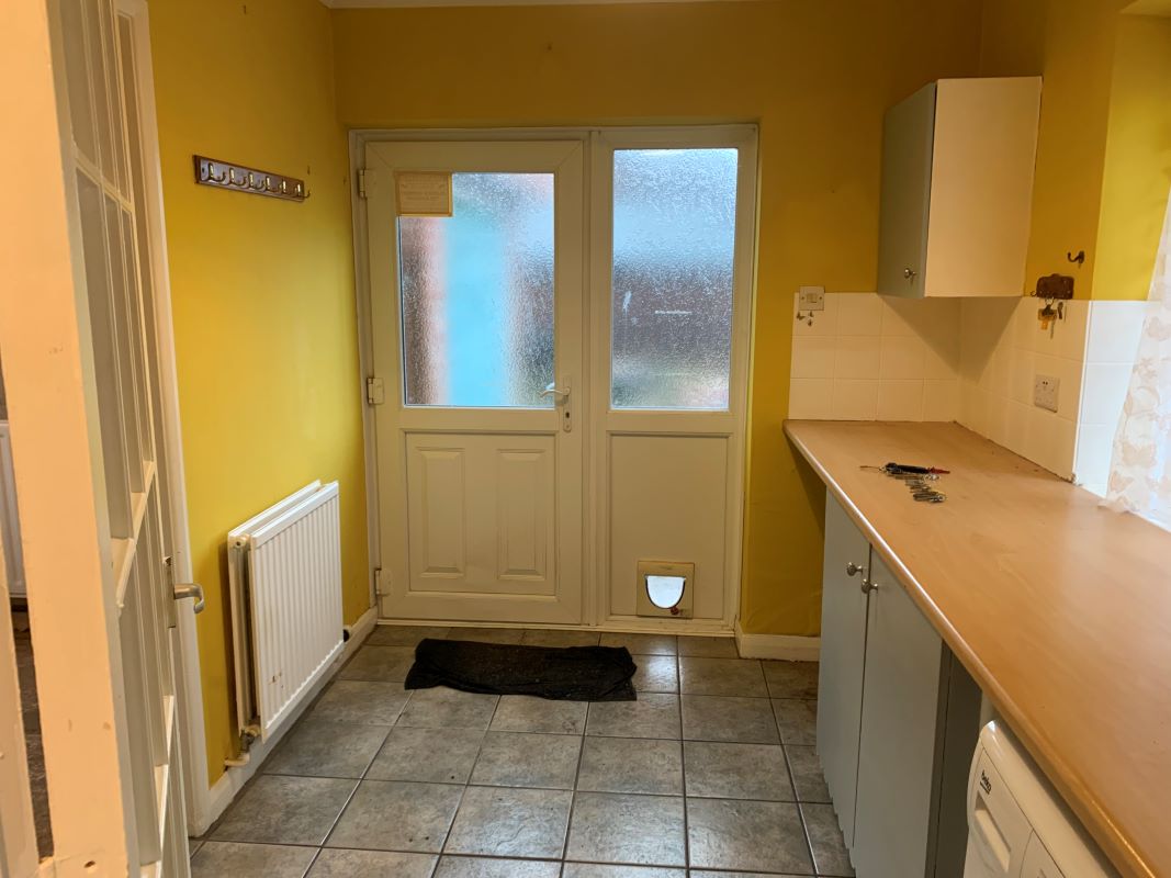 15 Orchard Road, Gillingham, Dorset, SP8 4BQ