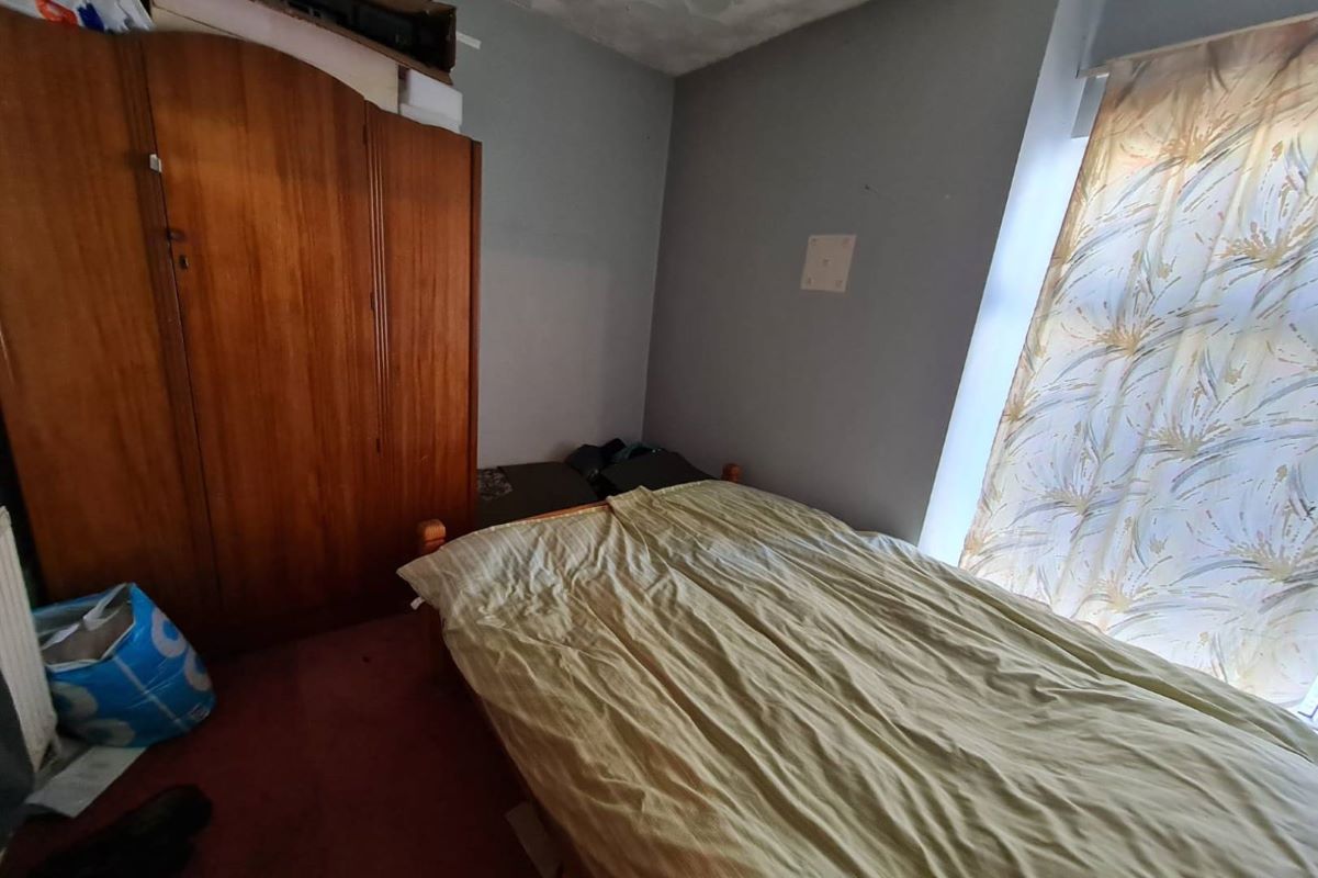 51 Perrott Street, Treharris, Mid Glamorgan, CF46 5ET