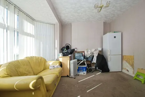 3 bed Terraced