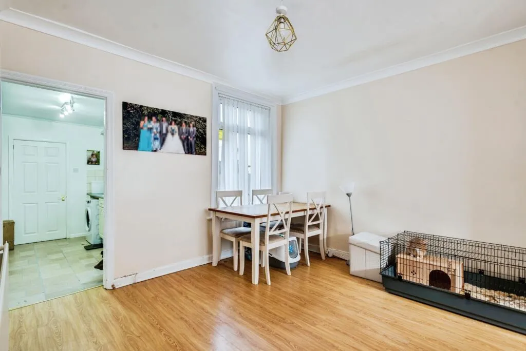 2 bed Terraced