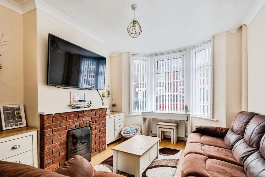 2 bed Terraced