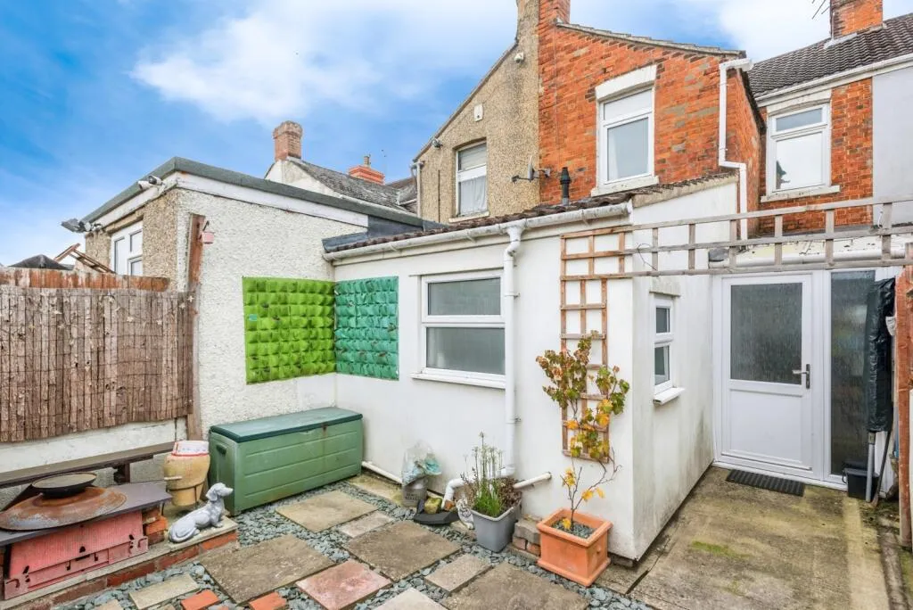 3 bed Terraced