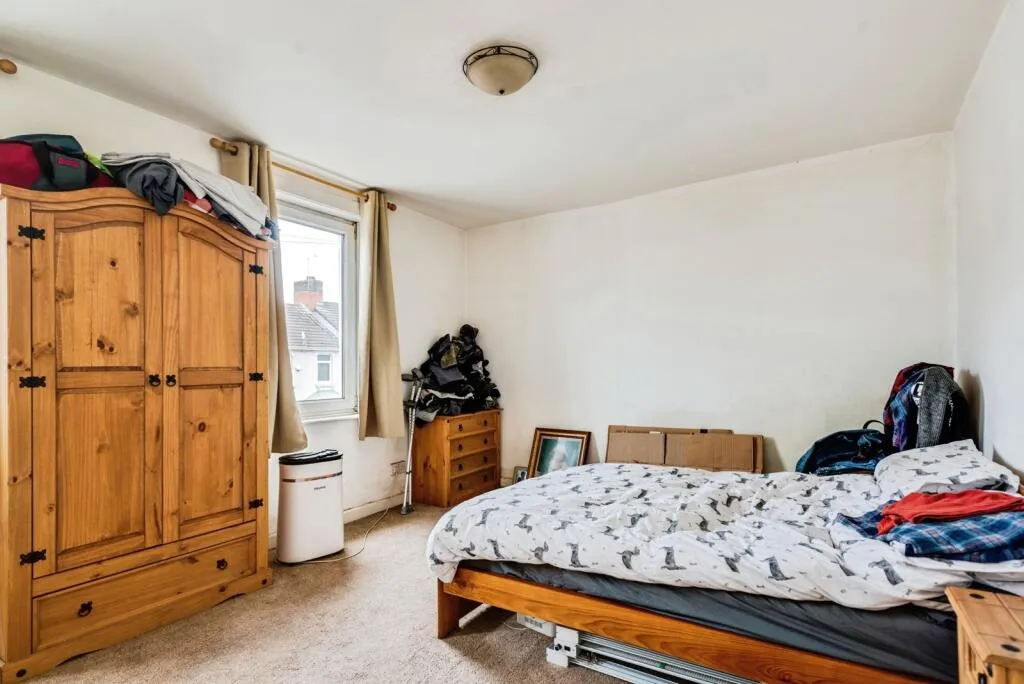 3 bed Terraced