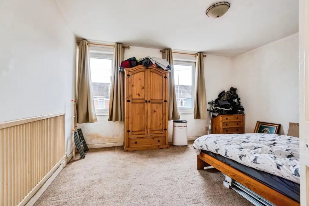 3 bed Terraced