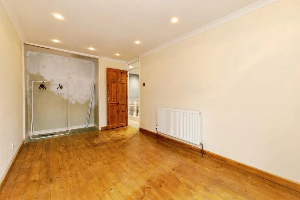 3 bed Terraced