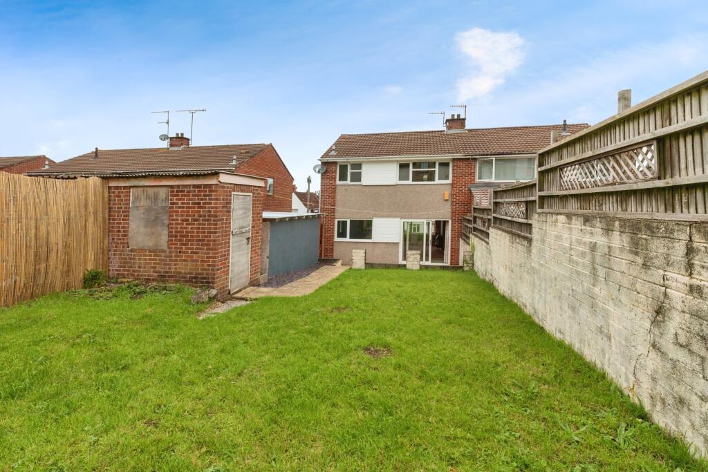 3 bed Semi-Detached