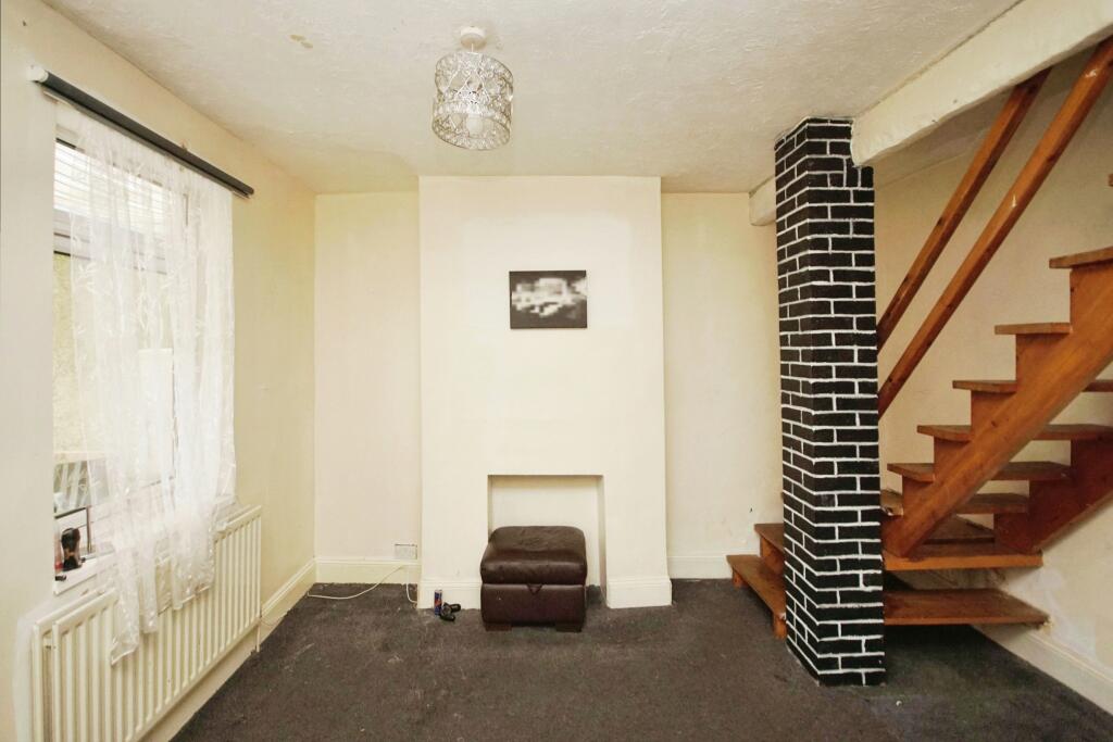 3 bed Terraced