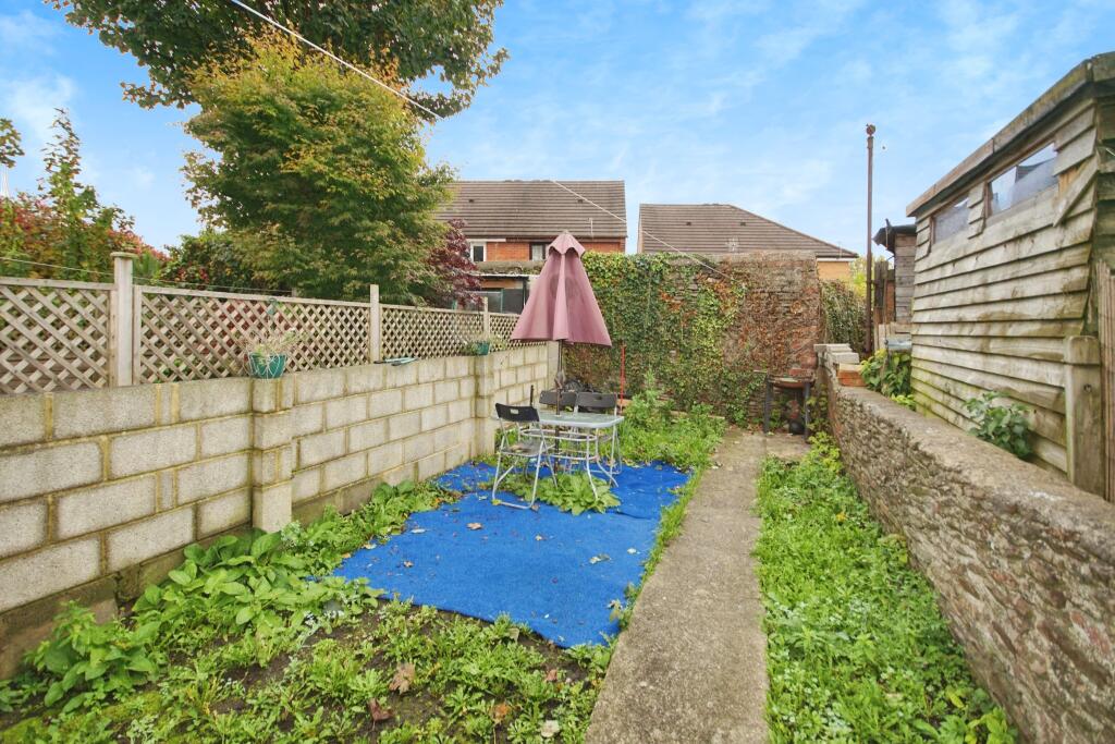 3 bed Terraced