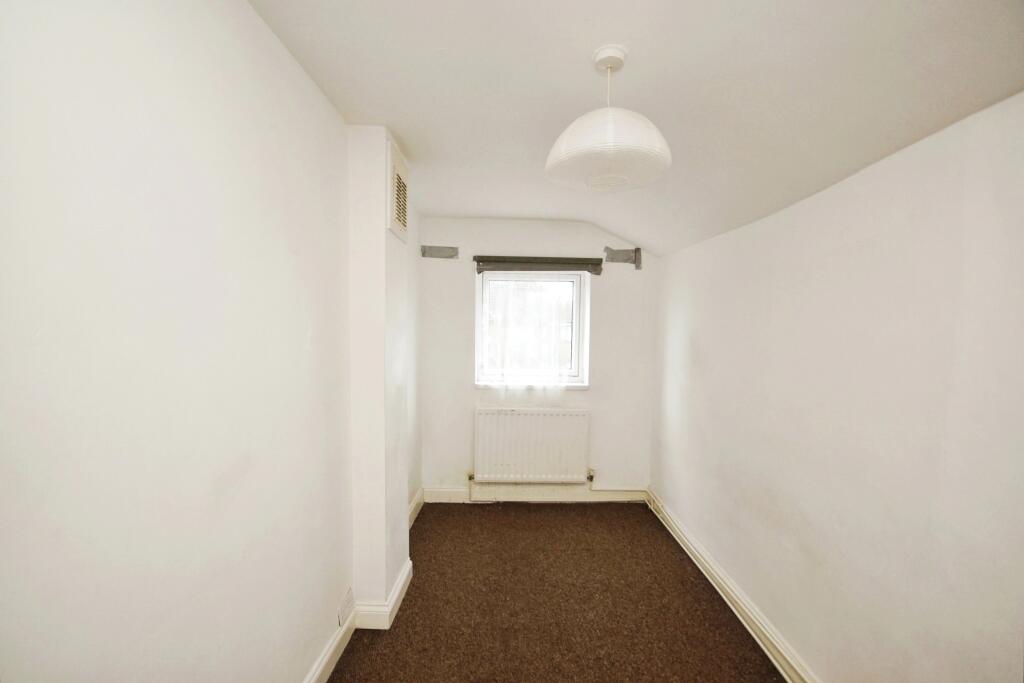 3 bed Terraced