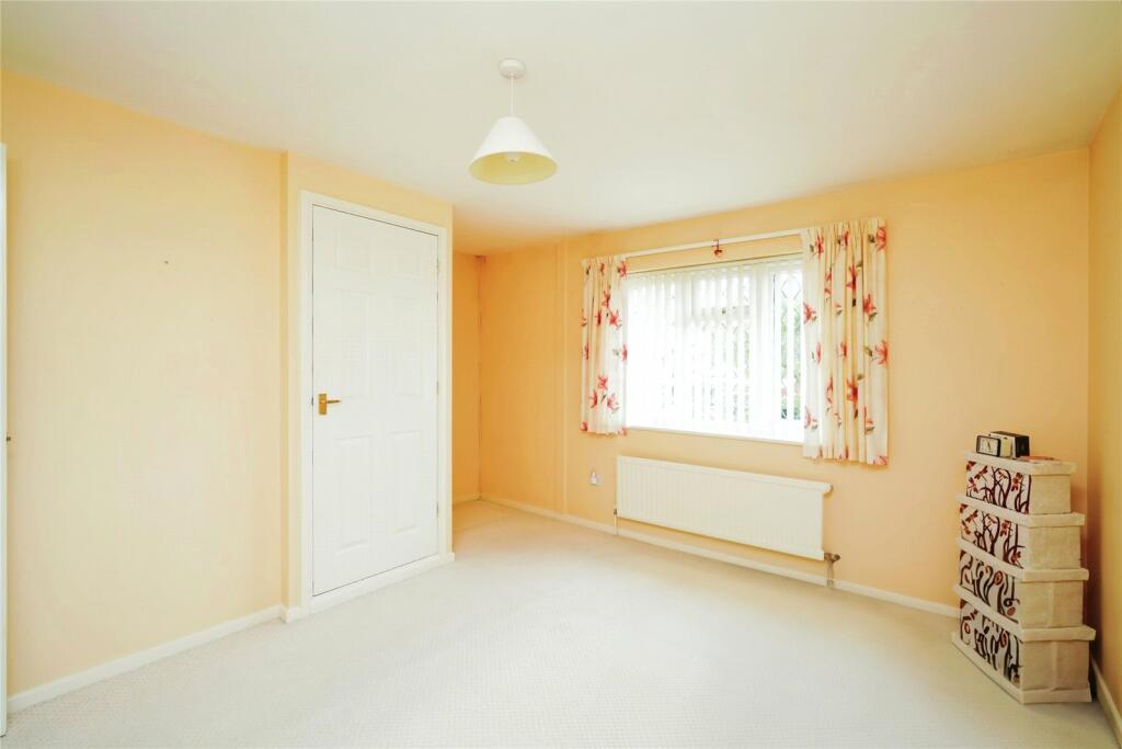 2 bed House