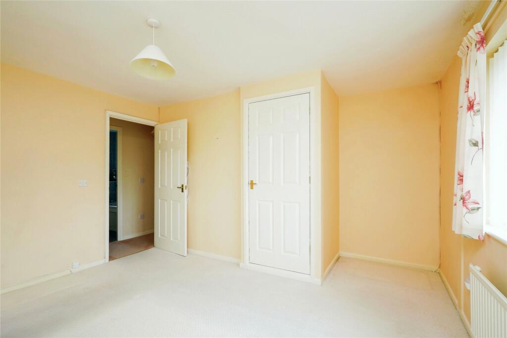 2 bed House