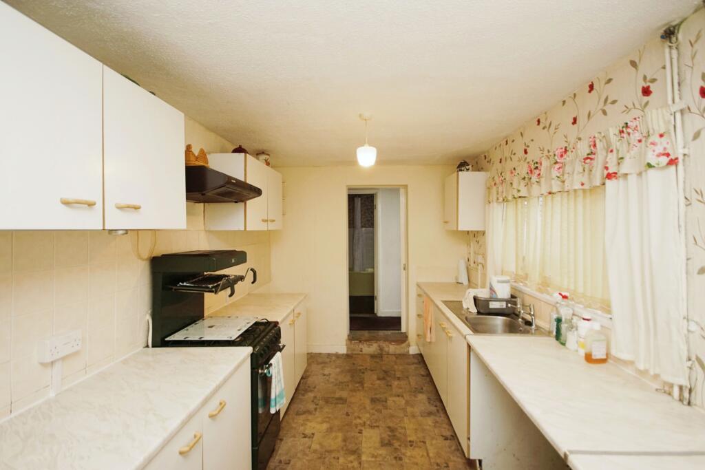 3 bed Terraced