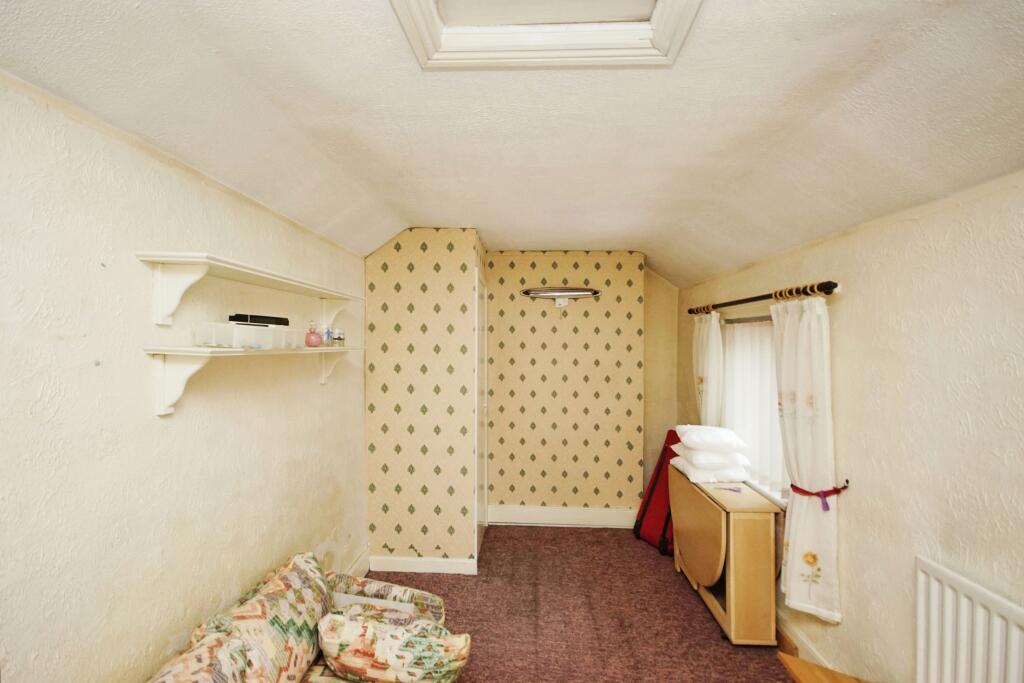 3 bed Terraced