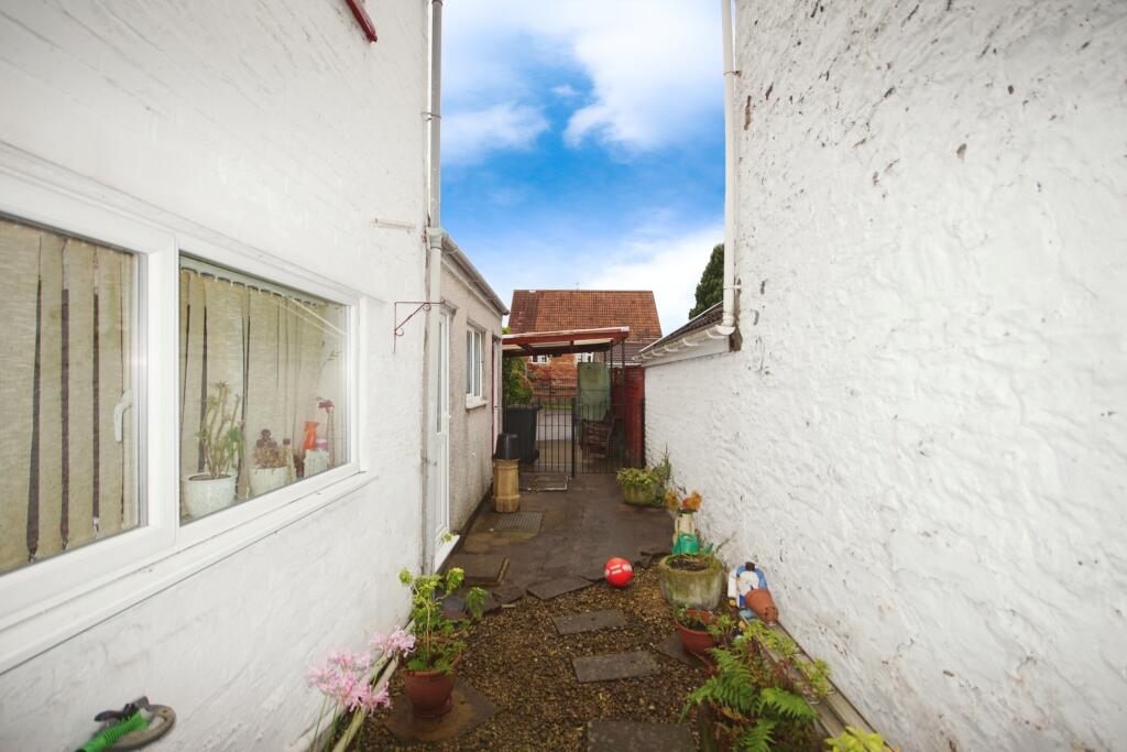 3 bed Terraced