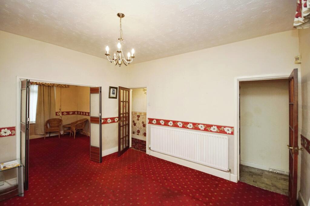 3 bed Terraced