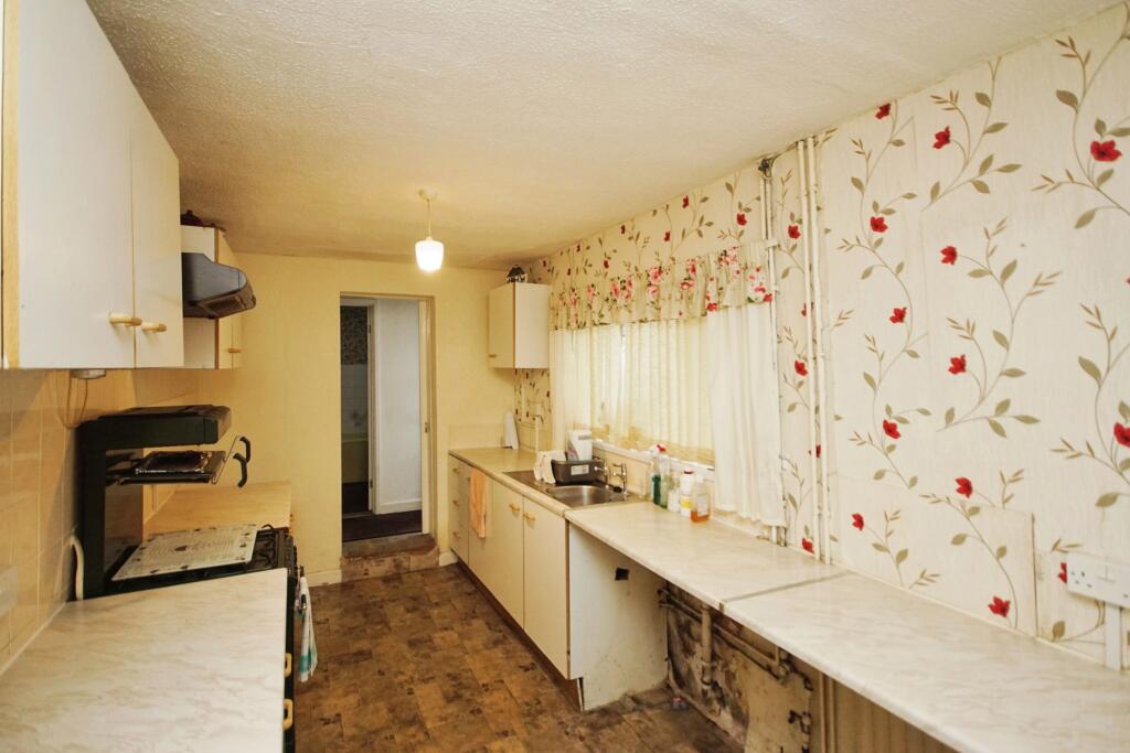 3 bed Terraced