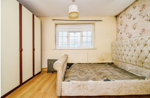 2 bed End of Terrace
