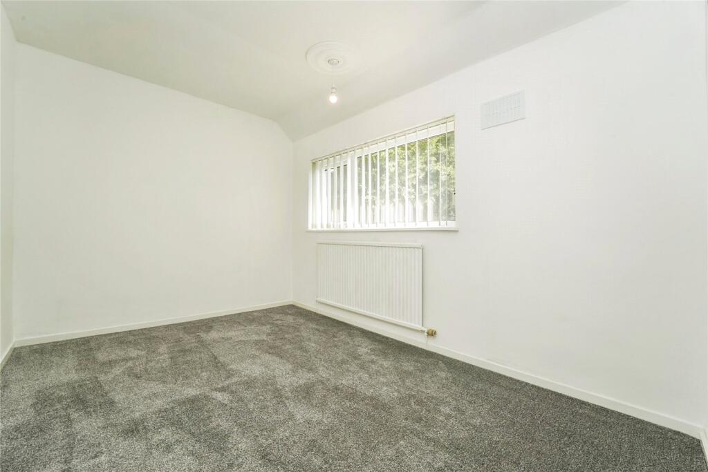 2 bed End of Terrace