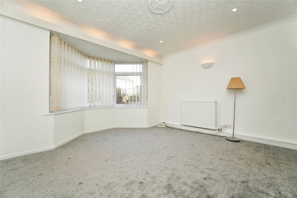 2 bed End of Terrace