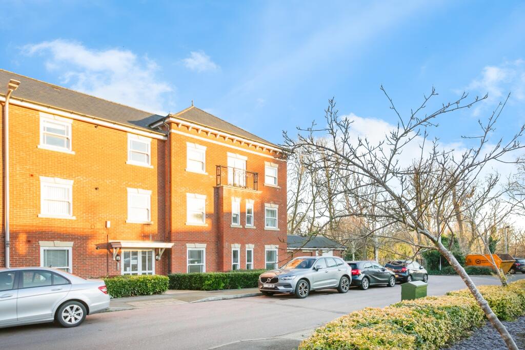 2 bed Apartment