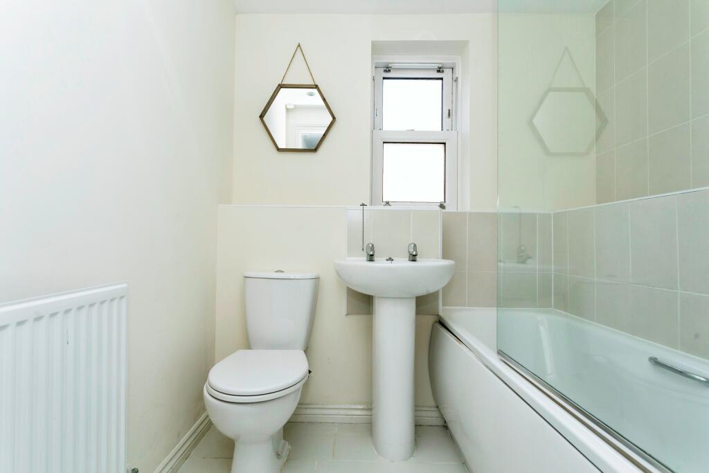 2 bed Apartment
