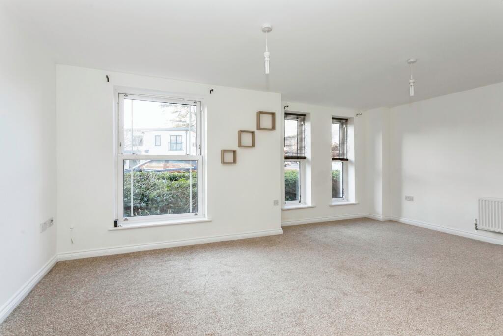 2 bed Apartment