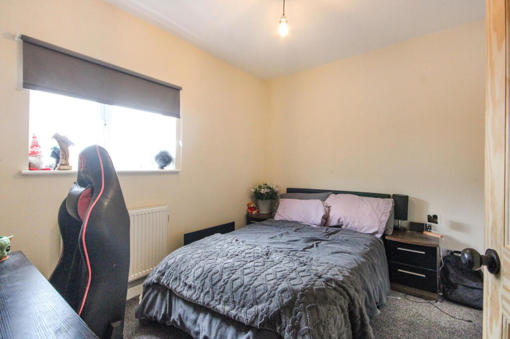 2 bed End of Terrace