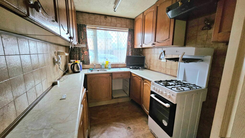 3 bed Semi-Detached
