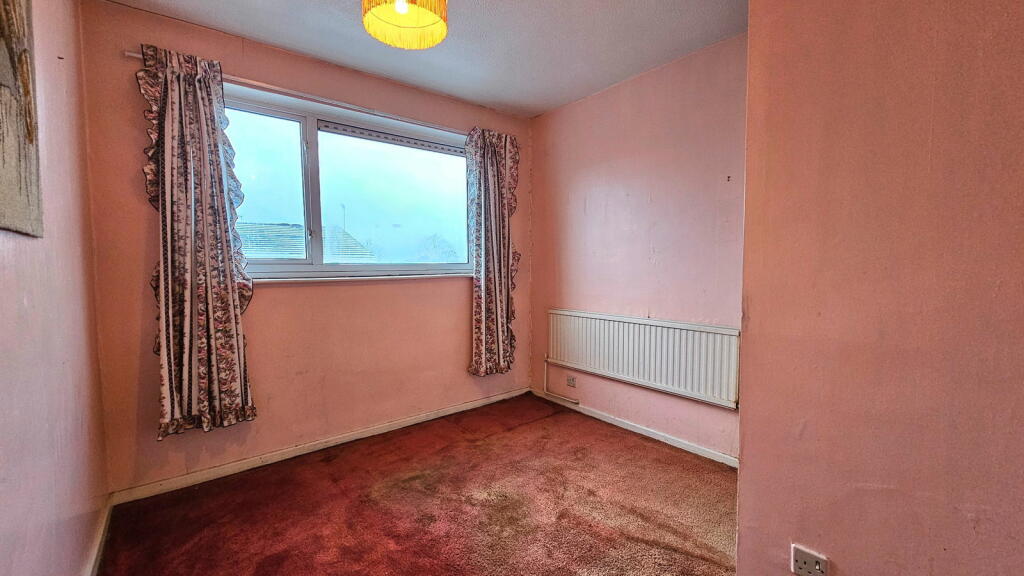 3 bed Semi-Detached