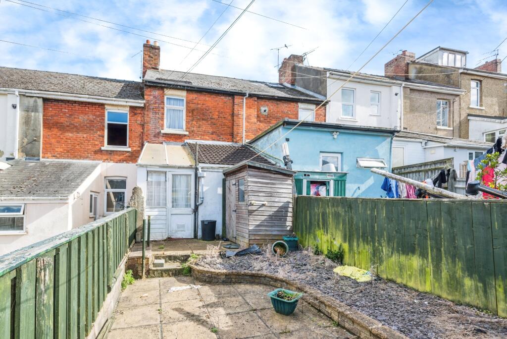 2 bed Terraced