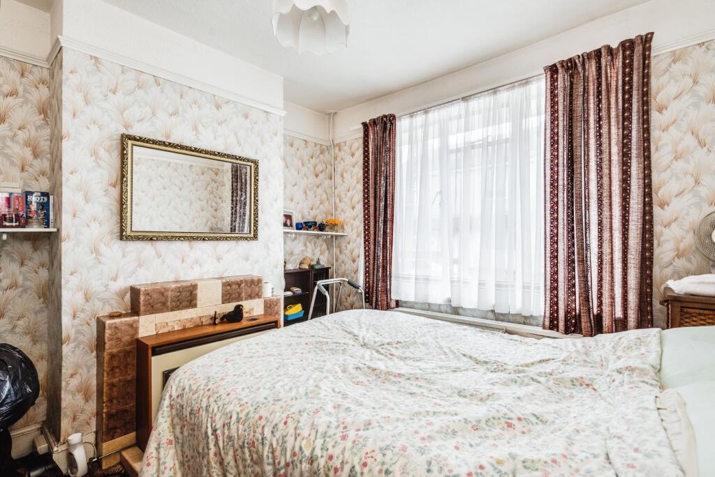 2 bed Terraced