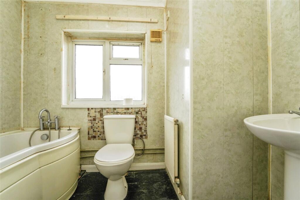 3 bed Terraced