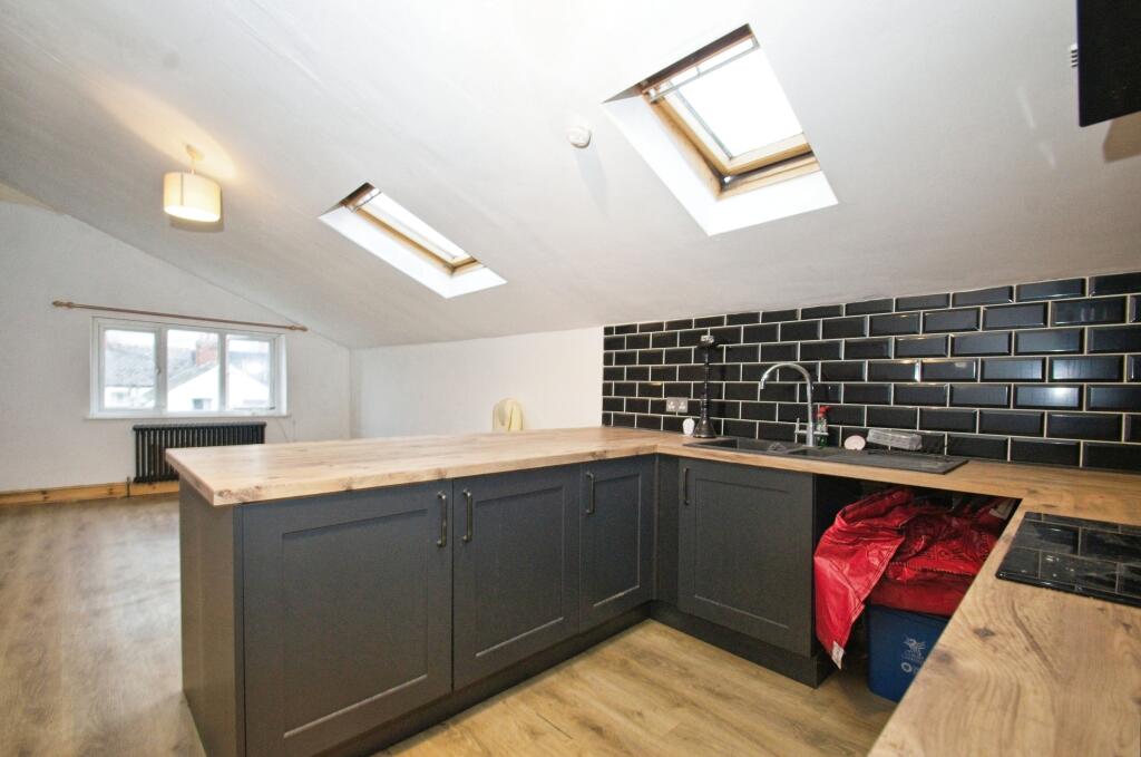 2 bed Apartment