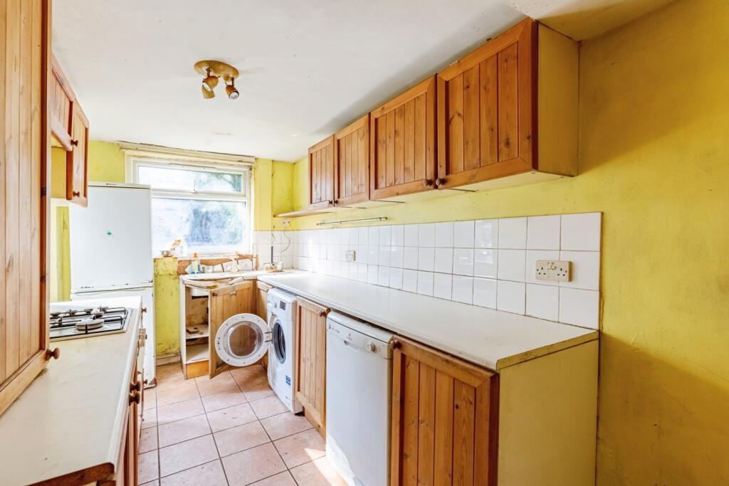 2 bed Terraced