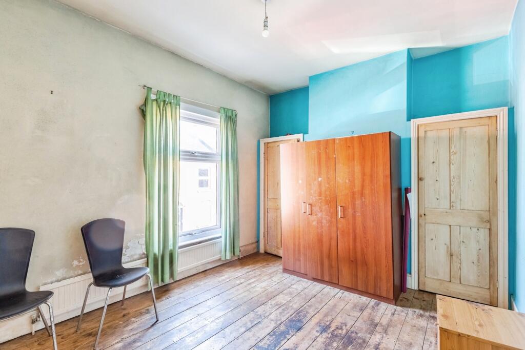 2 bed Terraced